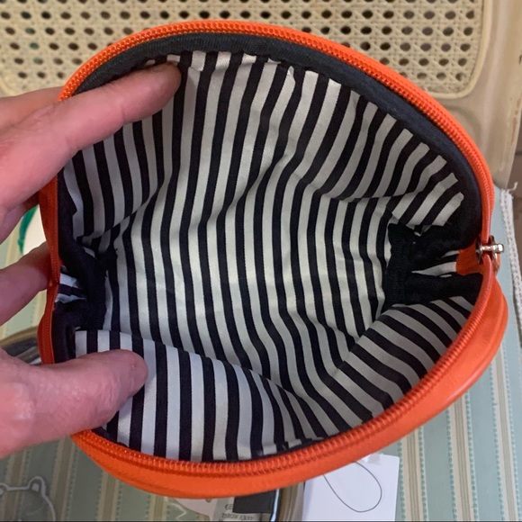 LINE FRIENDS Brown & Friends Mushroom COSMETIC BAG 3 PIECE SET! - Picture 10 of 11